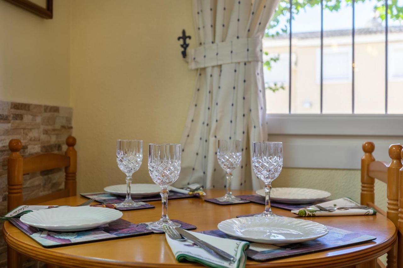Heads 2 Holiday Homes Apartment Villamartin  Buitenkant foto